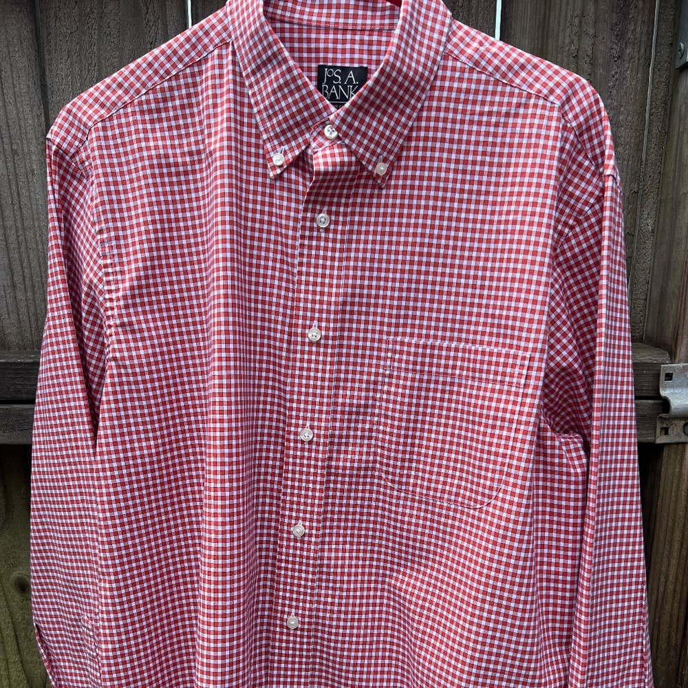 Long sleeve dress shirt, gingham, Jos A. Bank, wrinkle free travel shirt